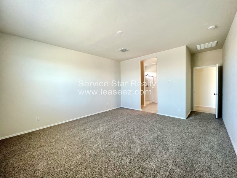 4 Bedroom + 2 Bedroom home in Casa Grande property image