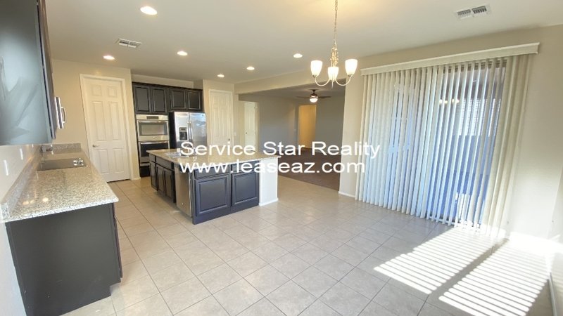 4+3.5 Stunner in gated Laveen Village! property image