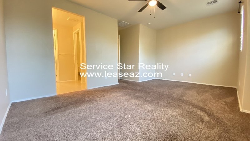 4+3.5 Stunner in gated Laveen Village! property image