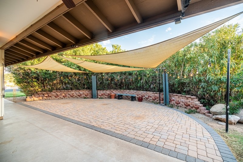 Charming 3-Bed, 2-Bath Home on Spacious Lot in Litchfield Park property image