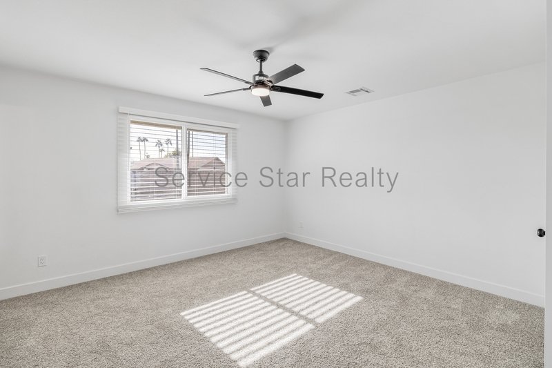 3-Bedroom Home with Modern Upgrades in Prime Tempe Location! property image