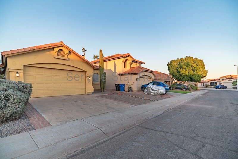 Single-Level 3-Bedroom Home with Open Layout in Phoenix property image