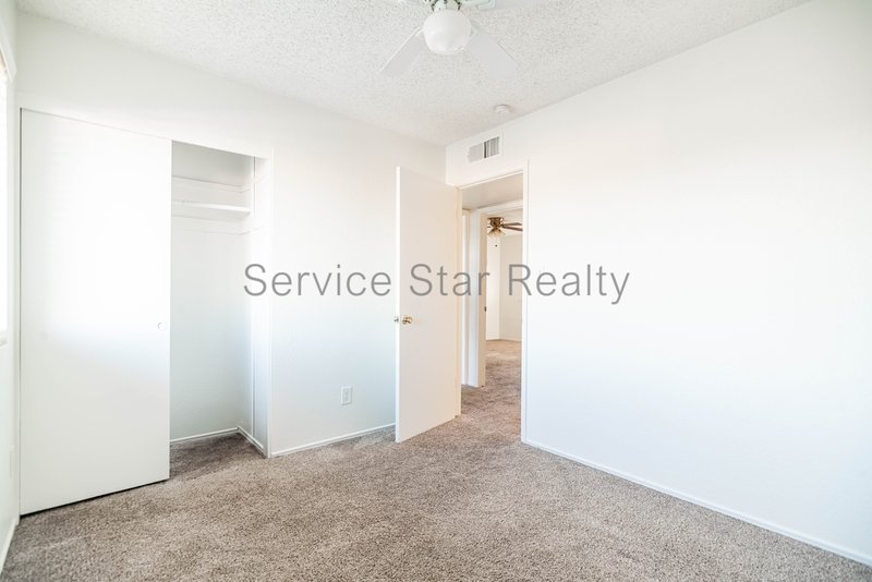 Charming 3-Bed, 1.5-Bath Townhouse with Private Yard in Tempe property image