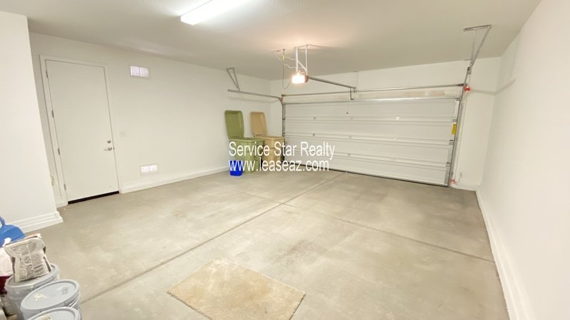 Beautiful 3 Bedroom + 2 Bathroom Home property image