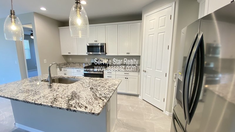 Beautiful 3 Bedroom + 2 Bathroom Home property image