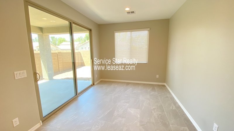 Beautiful 3 Bedroom + 2 Bathroom Home property image