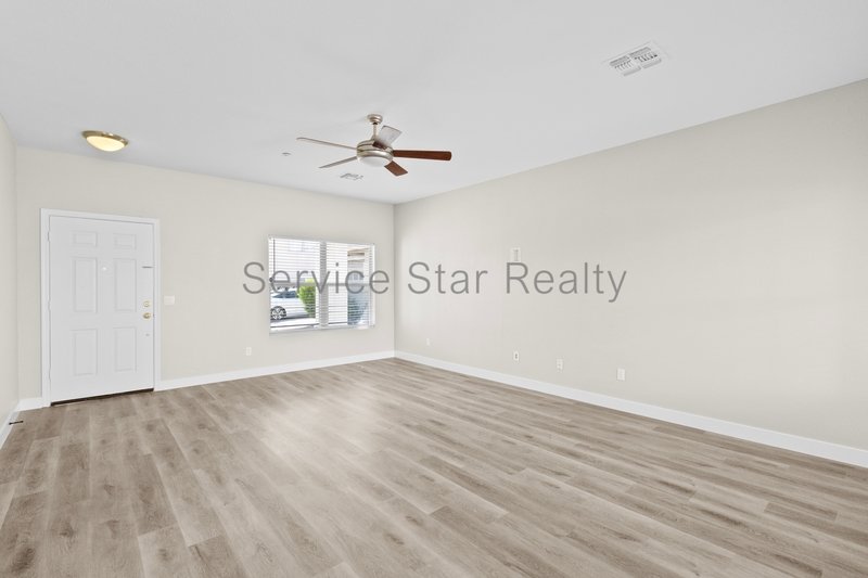 3 bedroom, 2.5 bath in Scottsdale! property image