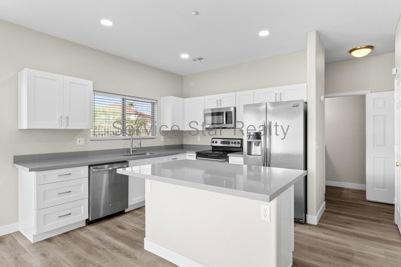 3 bedroom, 2.5 bath in Scottsdale! property image