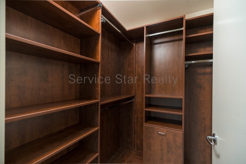 Bright, Modern 2-Bed, Optima Condo Steps from Old Town property image