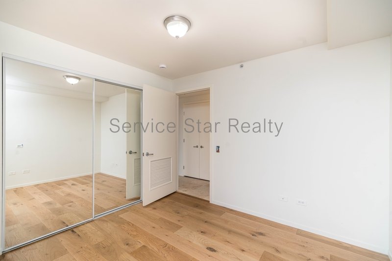 Bright, Modern 2-Bed, Optima Condo Steps from Old Town property image