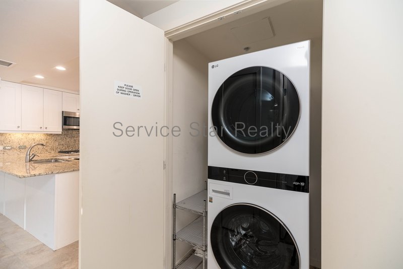 Bright, Modern 2-Bed, Optima Condo Steps from Old Town property image