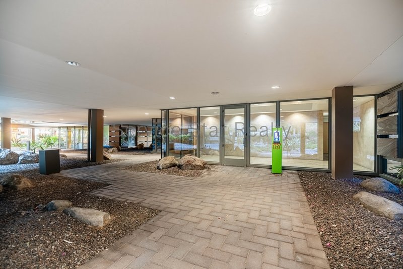 Bright, Modern 2-Bed, Optima Condo Steps from Old Town property image