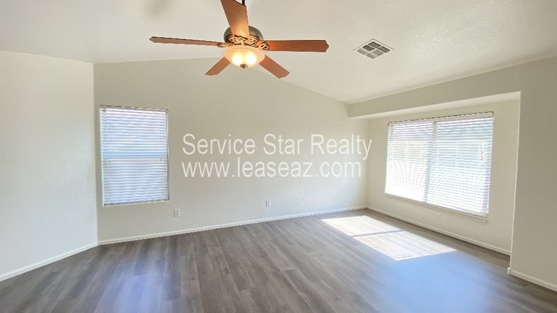 Upgraded 4 bedroom in Laveen! property image