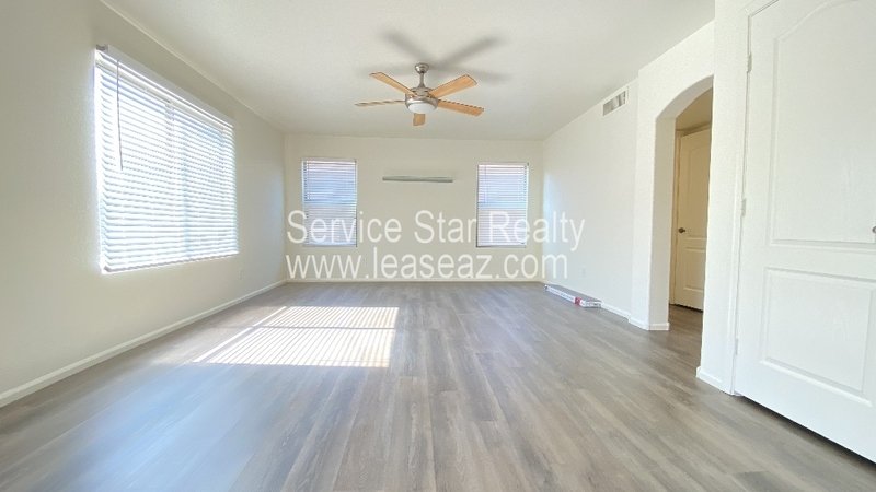 Upgraded 4 bedroom in Laveen! property image