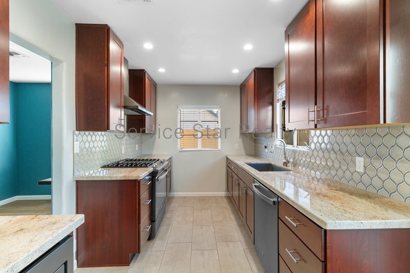 Fantastic 2bed 2bath home in Central Phoenix! property image