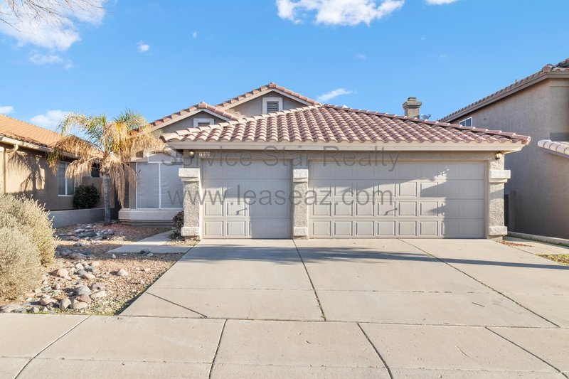 3 Bedroom, 2 bath home in Phoenix!! property image