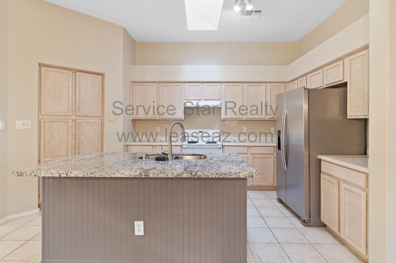 3 Bedroom, 2 bath home in Phoenix!! property image