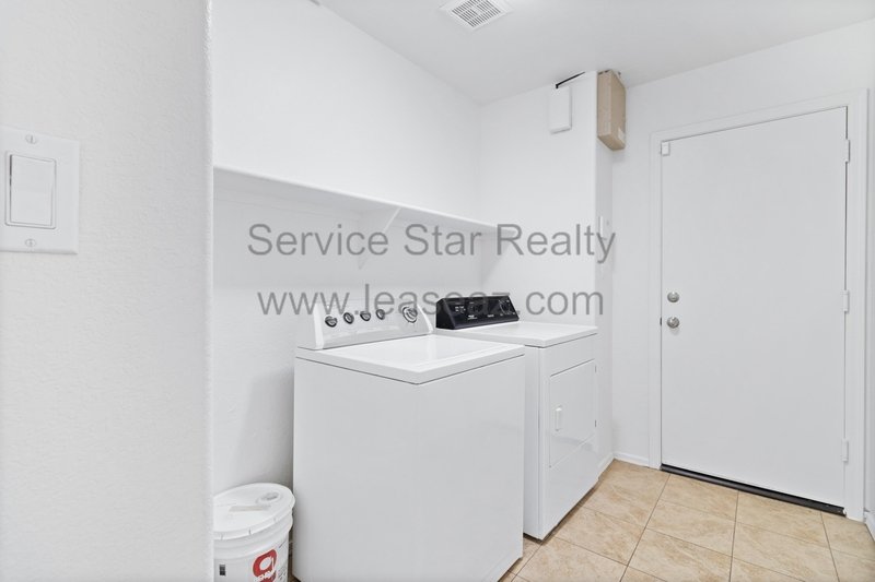 3 Bedroom, 2 bath home in Phoenix!! property image