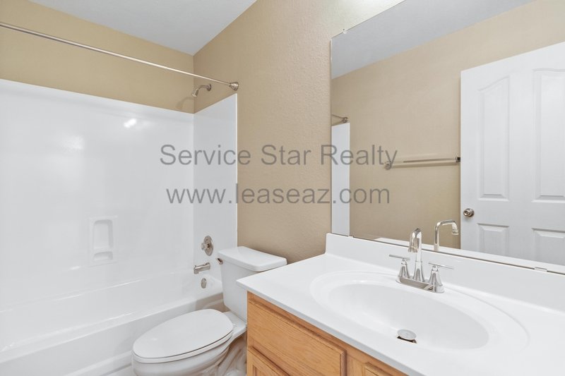 3 Bedroom, 2 bath home in Phoenix!! property image