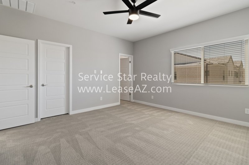 2 WEEKS FREE RENT!!  2 bedroom, 2.5 bath Townhome in Phoenix! property image