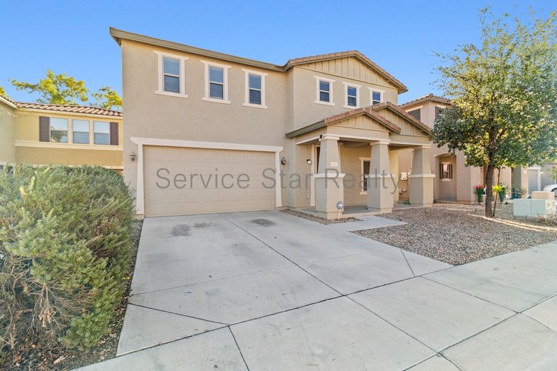 **MOVE IN SPECIAL -- 2 WEEKS FREE RENT!!** property image