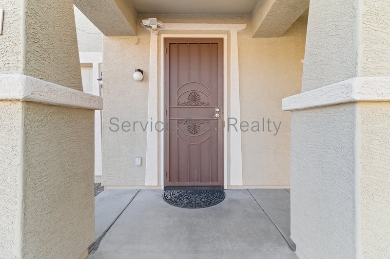 **MOVE IN SPECIAL -- 2 WEEKS FREE RENT!!** property image