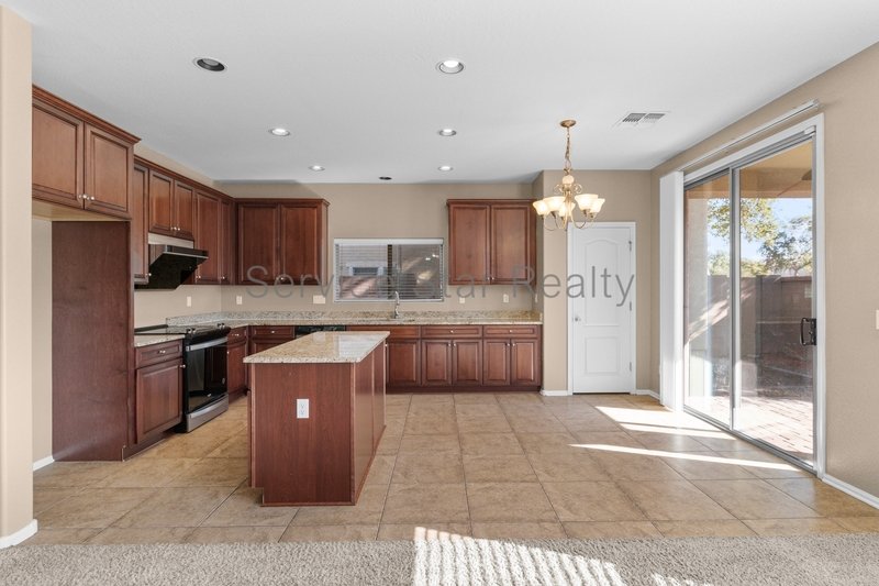 **MOVE IN SPECIAL -- 2 WEEKS FREE RENT!!** property image