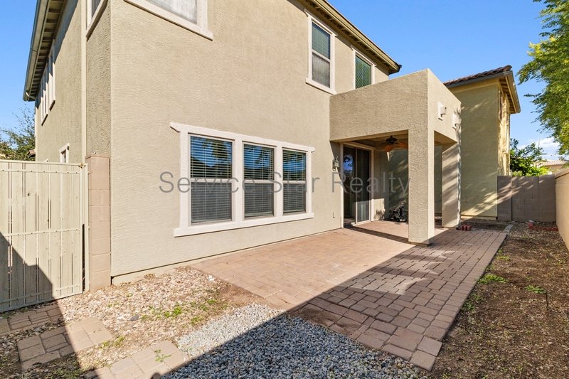 **MOVE IN SPECIAL -- 2 WEEKS FREE RENT!!** property image