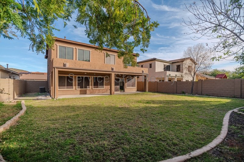 Beautiful 4-Bedroom Home in North Phoenix with Spacious Layout! property image