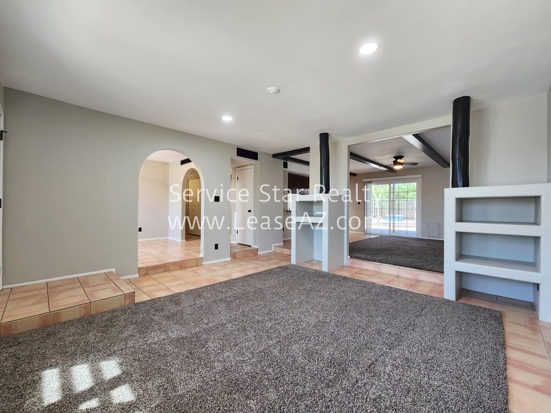 Beautiful Single Family Home in the Desirable 85254 on a huge lot! property image