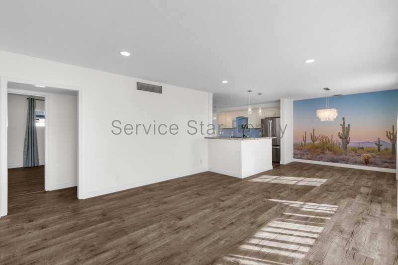 4 bed 2 bath Ranch with amazing backyard and pool! property image