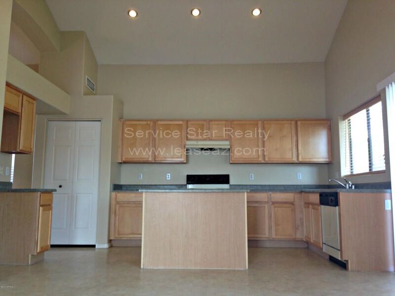 Beautiful 4+3 Home End of Culdesac with green belts!! property image