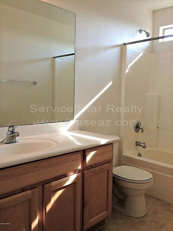 Beautiful 4+3 Home End of Culdesac with green belts!! property image