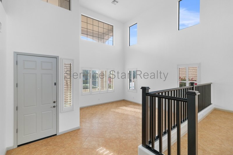 Spacious 5-Bedroom Home with Private Pool & Putting Green in New River property image