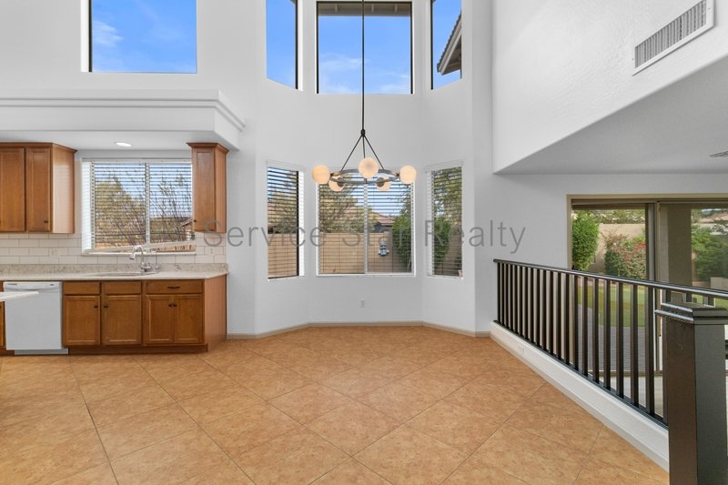 Spacious 5-Bedroom Home with Private Pool & Putting Green in New River property image