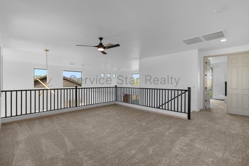 Spacious 5-Bedroom Home with Private Pool & Putting Green in New River property image