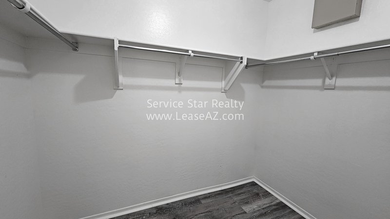 Great Gilbert Home Available Now at Val Vista and Williams Field property image