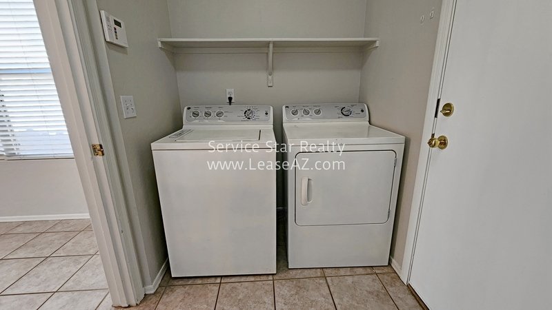 Great Gilbert Home Available Now at Val Vista and Williams Field property image