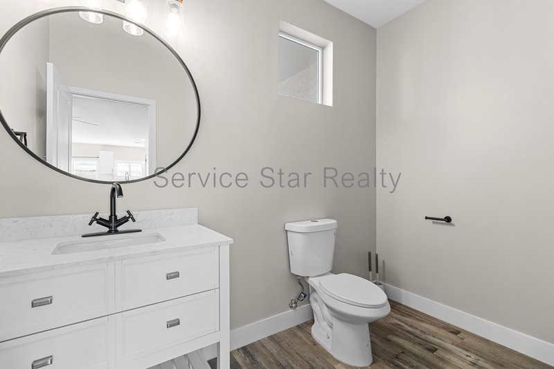 Modern 3-Bed Home Near Downtown Phoenix | Stylish Upgrades & No HOA! property image