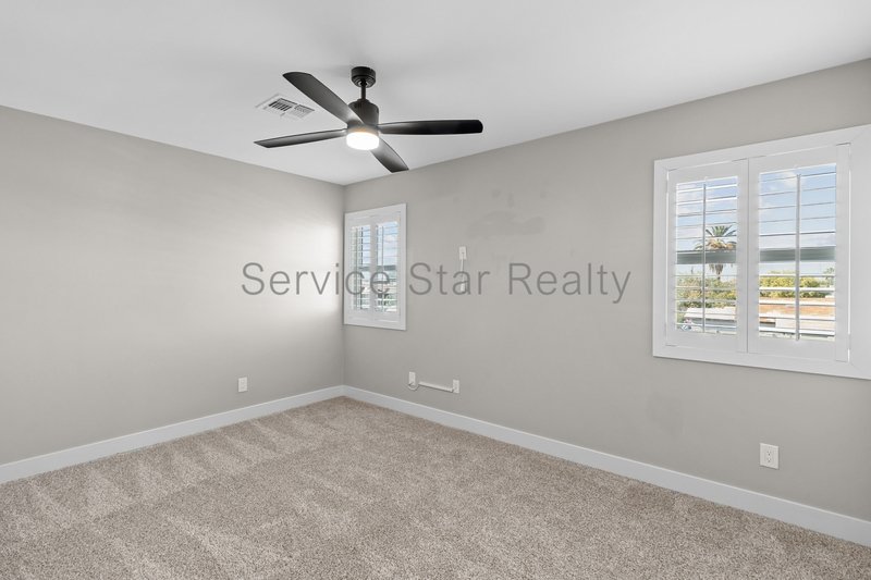 Modern 3-Bed Home Near Downtown Phoenix | Stylish Upgrades & No HOA! property image