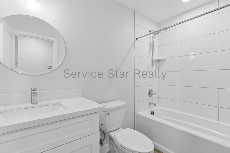 Modern 3 Bed / 2 Bath Home Built in 2021 ? Pet Friendly Backyard! property image