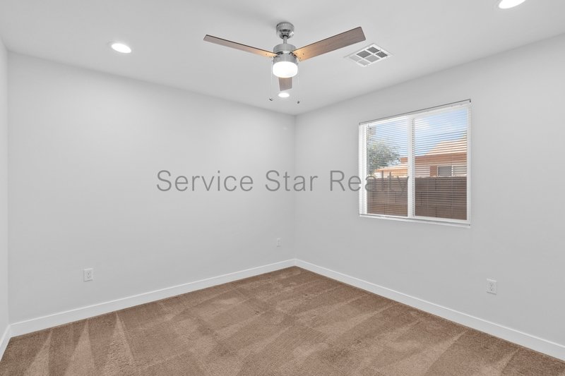 Modern 3 Bed / 2 Bath Home Built in 2021 ? Pet Friendly Backyard! property image