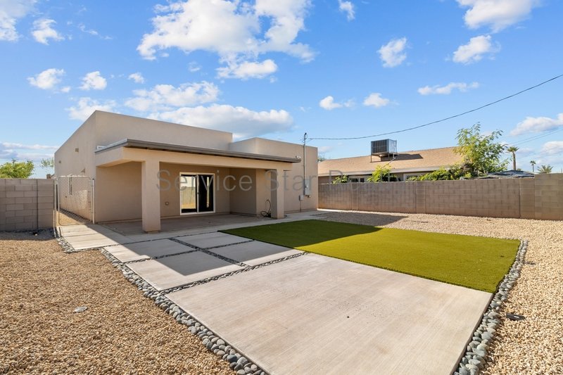 Modern 3 Bed / 2 Bath Home Built in 2021 ? Pet Friendly Backyard! property image