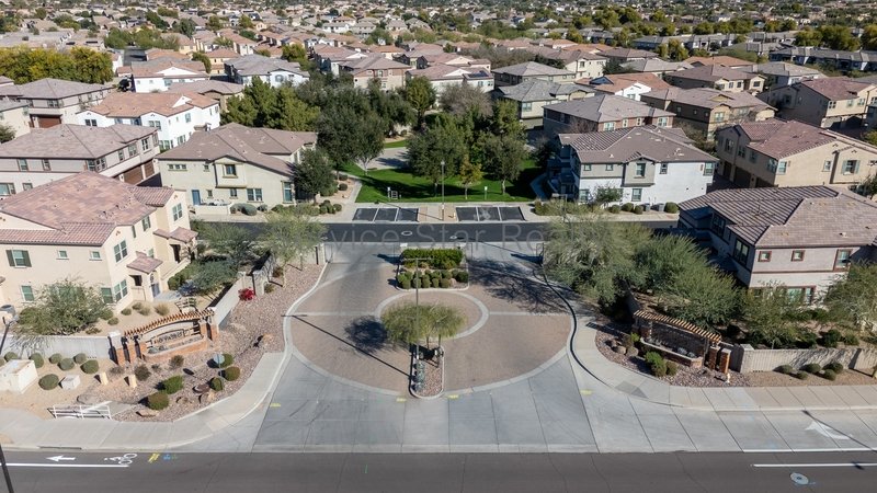 $750 OFF MOVE IN COSTS!!!  Great 3BR/3BA in Goodyear! property image