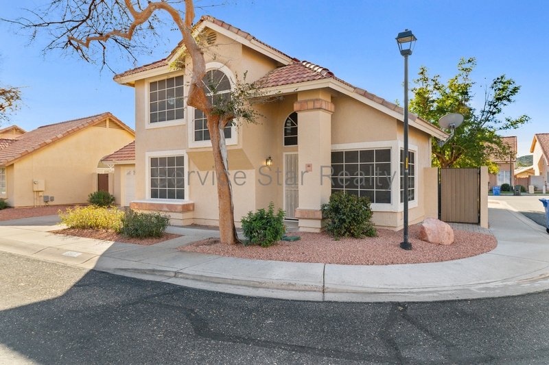Beautiful Ahwatukee Home in Keystone Available Now! property image