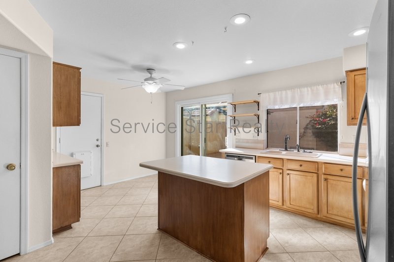 Beautiful Ahwatukee Home in Keystone Available Now! property image