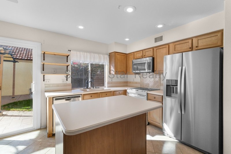 Beautiful Ahwatukee Home in Keystone Available Now! property image