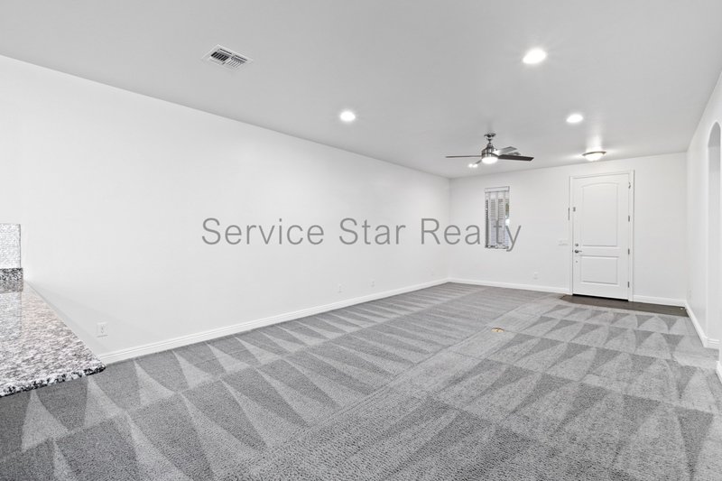 Stunning 4Bed/3Bath in Verrado! property image