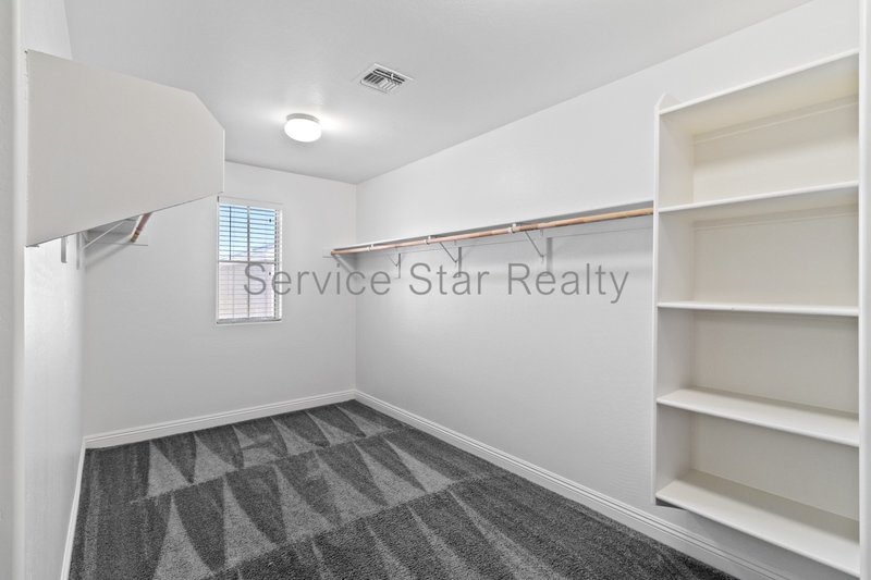 Stunning 4Bed/3Bath in Verrado! property image