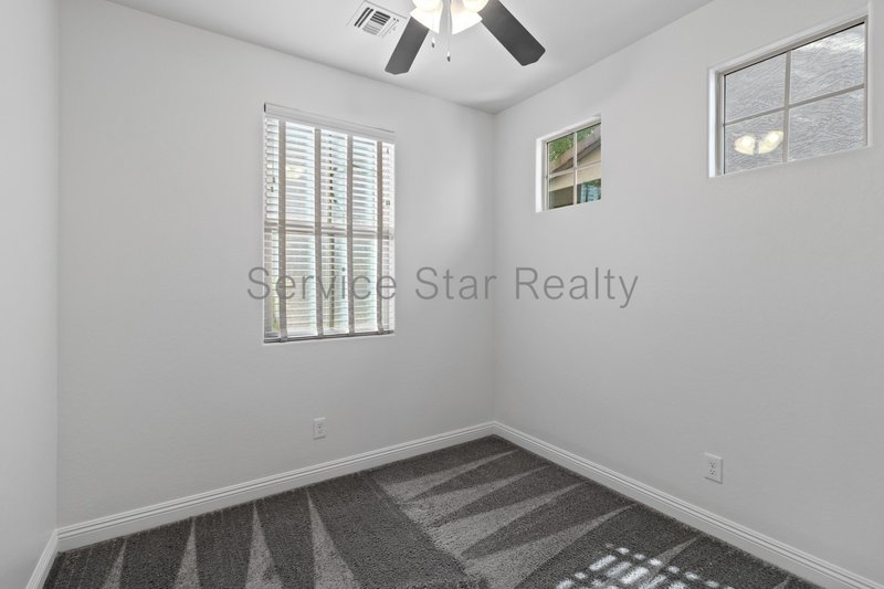 Stunning 4Bed/3Bath in Verrado! property image